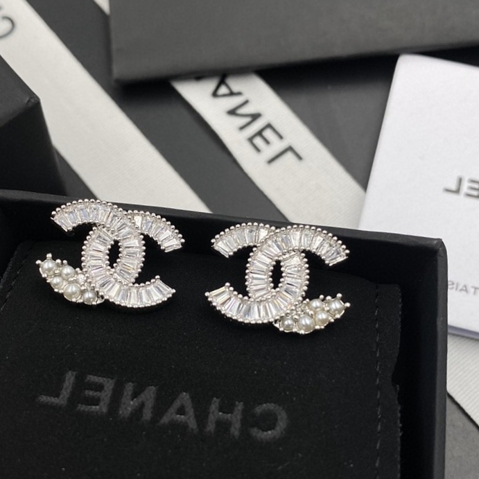 Chanel Earring 03yxs242